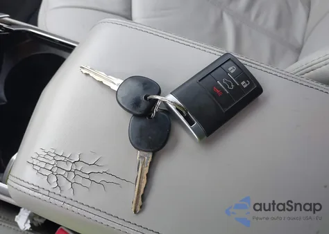 2011 Cadillac Cts Standard z USA, uszkodzony, nr VIN 1G6DA5EY1B0142289